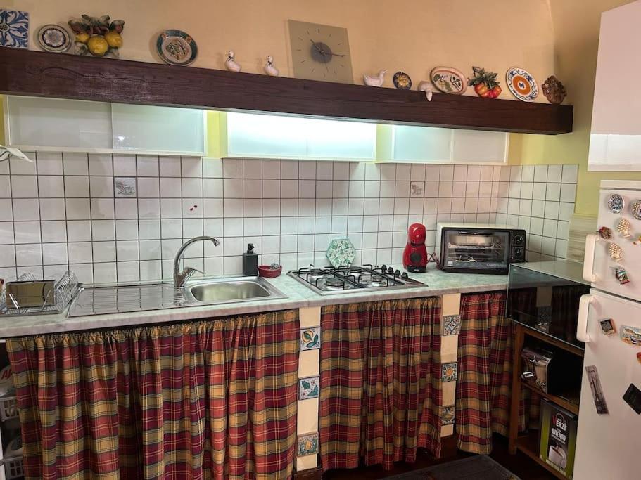Appartamento A Casa Di Bert - Катанія Екстер'єр фото