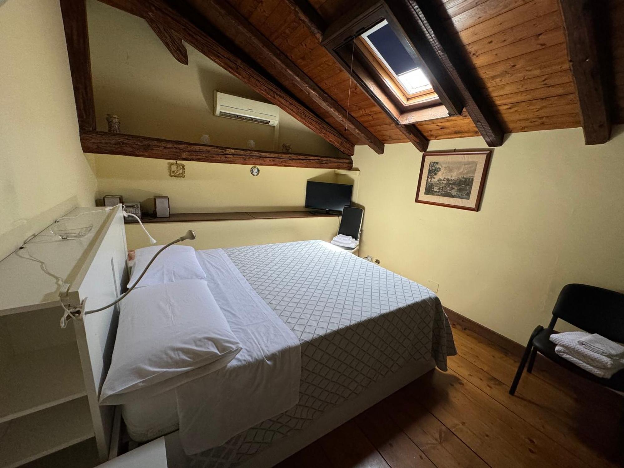 Appartamento A Casa Di Bert - Катанія Екстер'єр фото